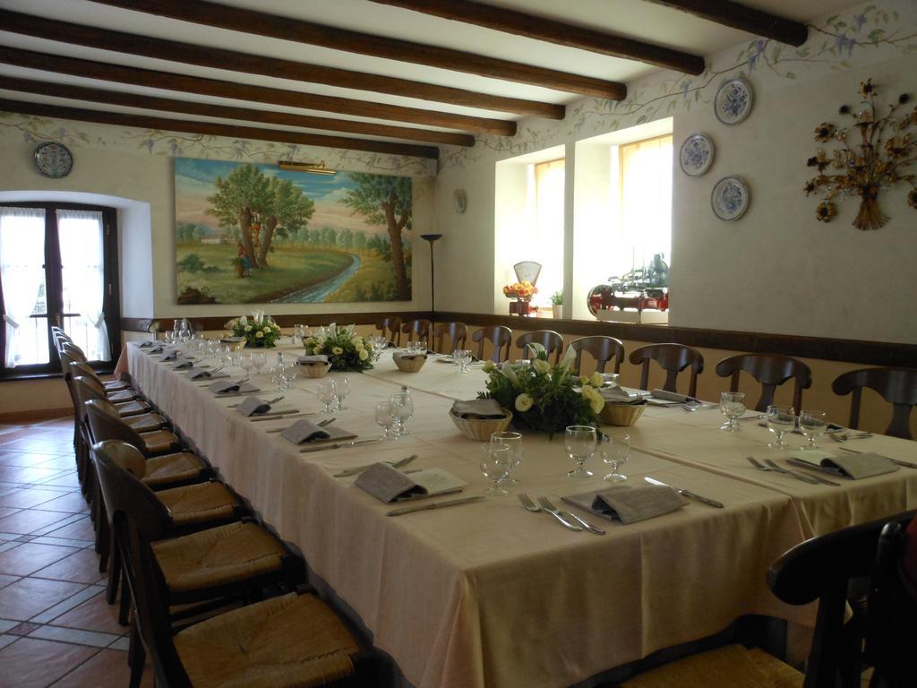 Agriturismo Cassinazza Orsenigo Buitenkant foto