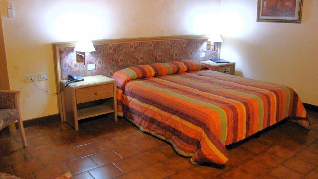 Agriturismo Cassinazza Orsenigo Kamer foto