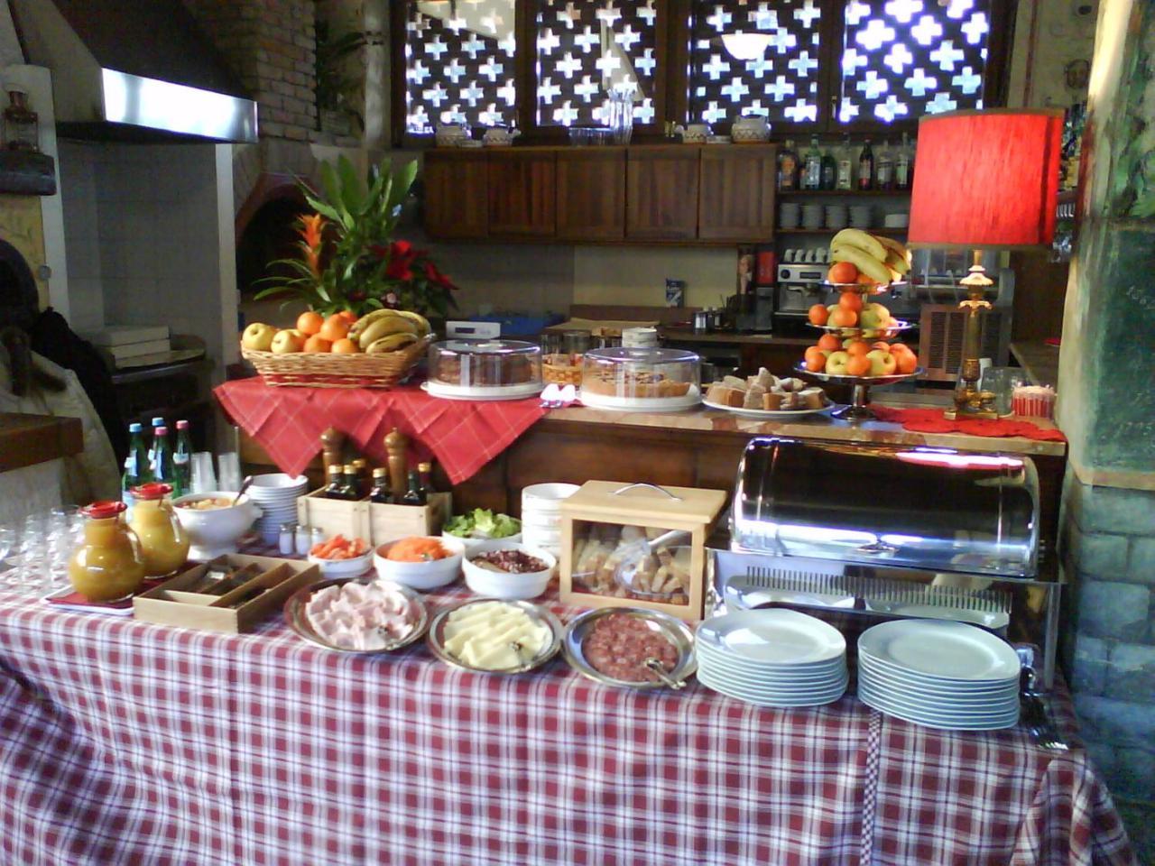 Agriturismo Cassinazza Orsenigo Buitenkant foto